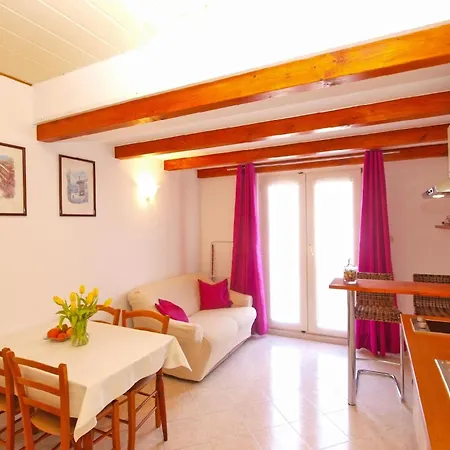 Appartamento Fuer 4 Personen Ca 46 Qm In Pula, Istrien Istrische Riviera *